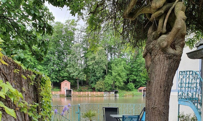 Olivet House | Fisherman's House on the banks of the Loiret in Olivet
