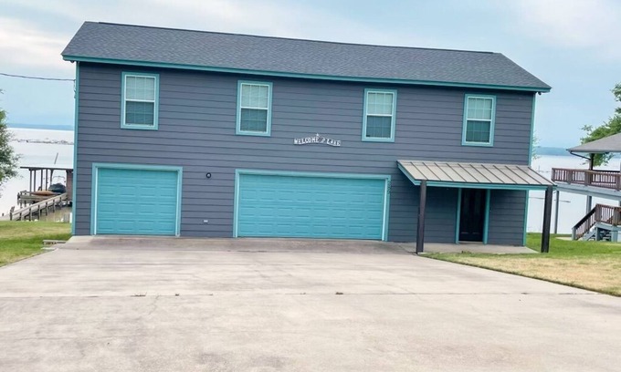 Trinity House | Fishing paradise! House on Livingston with private dock!