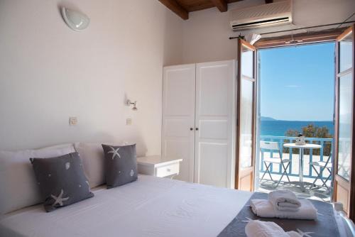 Logaras Hotel | Fisilanis Beachfront Hotel