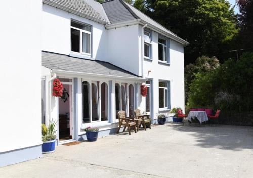 Abbeyfeale Bed & Breakfast | Fitzgerald's Farmhouse Accommodation V94 YY47