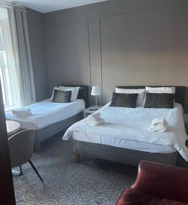 Manorhamilton Hotel | Five Glens Inn