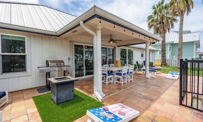 Key Allegro Cottage | Flamingo House