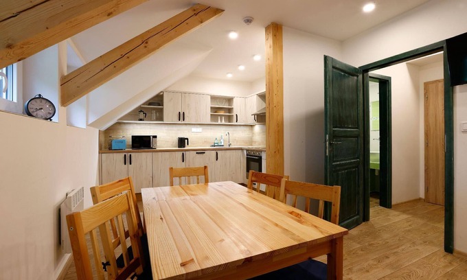 Desna Apartment | Flat with private car park