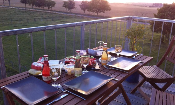 Lelkendorf Apartment | Flat in Lelkendorf with large balcony