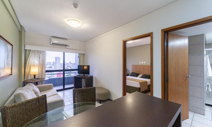 Ilha do Leite Apartment | Flat na Ilha do Leite, Recife 1 quarto Metrópolis Localizado no coração do segundo Polo Médico do país OTH1603