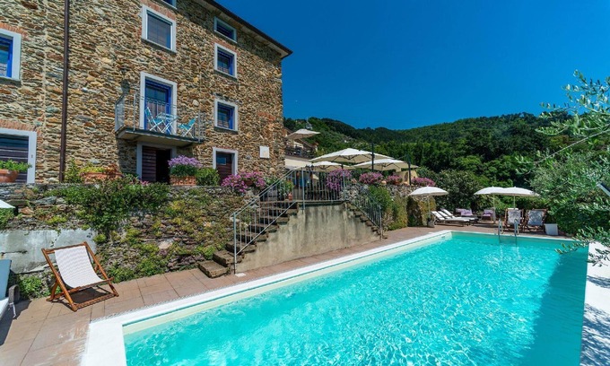 San Carlo Terme Apartment | flat 'Settimo Cielo9' with swimming pool