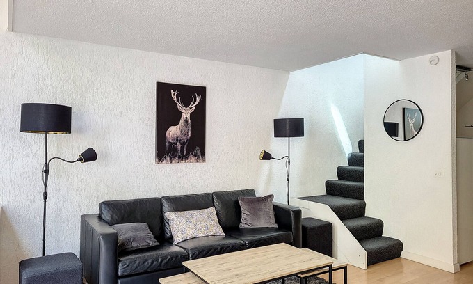 Saint-Jean-dʼAulps Apartment | FLAT WITH MOUNTAIN VIEW - SAINT JEAN D'AULPS - NEAR MORZINE - 6/8 PERSONS - RELAIS D7