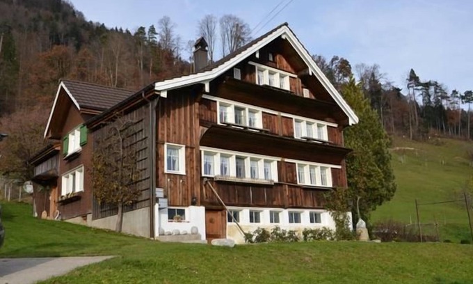 Neckertal Apartment | Flat with Säntis view