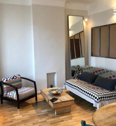 Notre-Dame du Mont Apartment | FLC - Charming T1bis 10mn Cours Julien-Nt Dame du Mont
