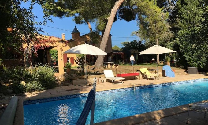 Lambesc Villa | FLC - Large Charming House - Swimming Pool