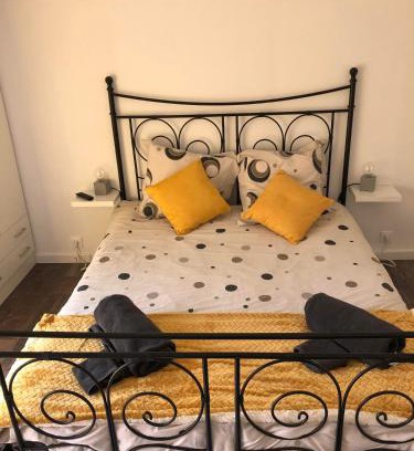 Illies House | Fleur du paradis