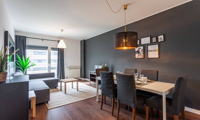 Parque das Nacoes Apartment | FLH Expo Modern Flat with Balcony