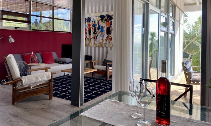 San Ambrosio House | Flooded with light, breathtaking views, refreshing pools, WIFI, peace and quiet guaranteed
