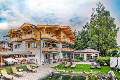 Ellmau Bed & Breakfast | Flora - Das kleine Gartenhotel