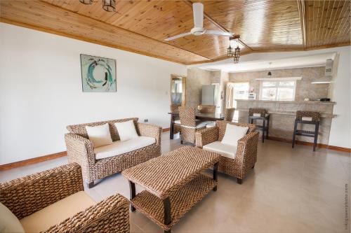 Mahe Island Apartment | Flora's Self Catering Apartments