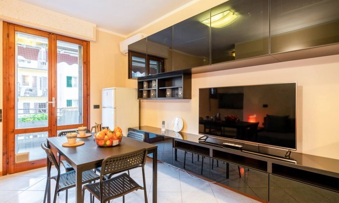 Isolotto Apartment | Florence Comfortable Flat with Terraces