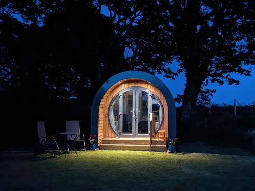 Merrion House | Florence Pod