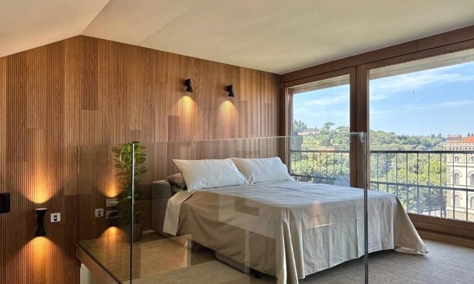 Ricorboli Apartment | Florence suite Il Quadro sull'Arno