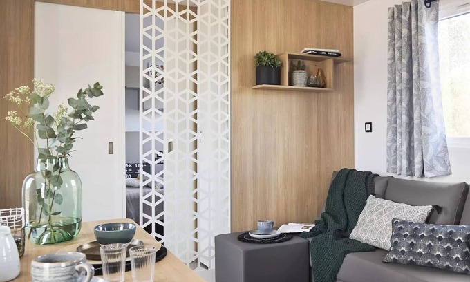 Cordelle House | Flower Camping de Mars * - Mobile home 35m2 Premium/3 bedrooms + TV + LV + Clim + Terrace covered 6 people