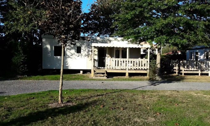 Les Achards House | Flower Camping Le Pavillon * - Mobil home Comfort 34m2 - 3 bedrooms + semi-covered terrace 9m2 6 people