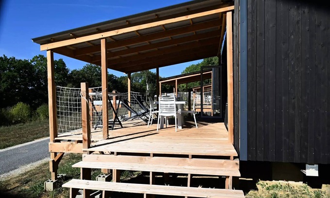 Martiel House | Flower Camping Le Lac aux Birds * - Homeflower PREMIUM with TV, dishwasher and air conditioning 29 m2 (2 bedrooms) 4 persons