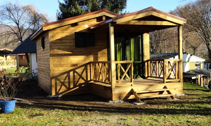 Ranspach Ski Chalet | Flower Camping Les Bouleaux * - Chalet CONFORT+ 24 m2 (2 bedroom) + covered terrace 4 people