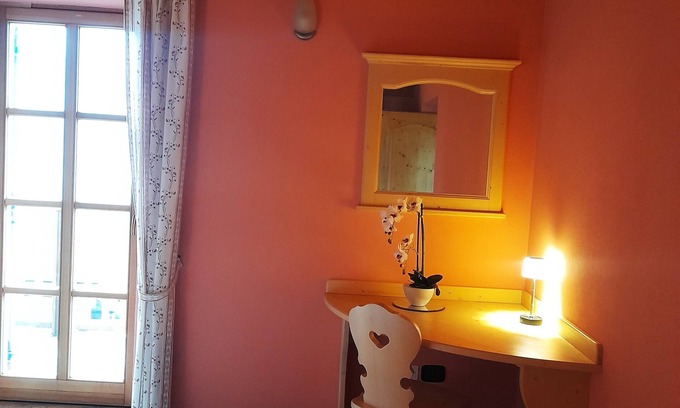 Sant'Orsola Terme Apartment | Flower parlour in the Dolomites