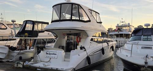 Central Boat Rental | Fly Knots