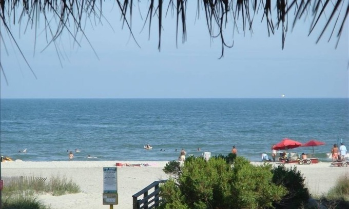 Folly Beach Condo | Folly Beach Condo with Beautiful Oceanview! Walk to Downtown!