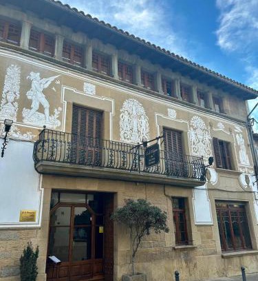 Sant Julia de Vilatorta House | Fonda Ca la Manyana