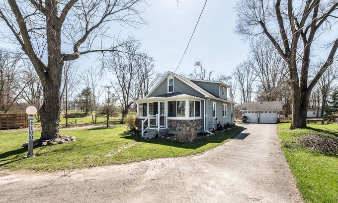 Brighton House | Fonda Lake Bungalow