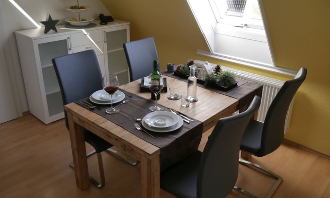 Gummersbach Apartment | For long-term tenants and tourists - quiet and yet central (1-4 people)