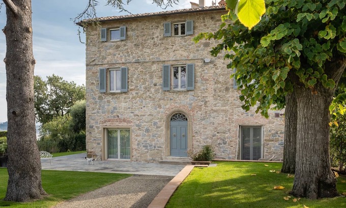 Chianni Bed & Breakfast | For those who want to relax surrounded by the magic of the Tuscan countryside