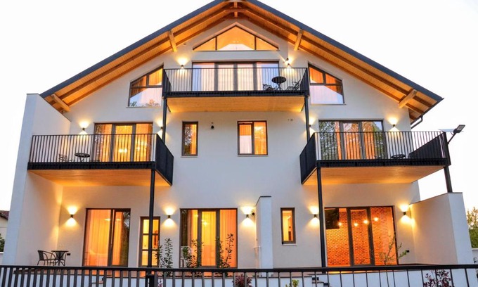 Pitesti Apartment | Forest Boutique