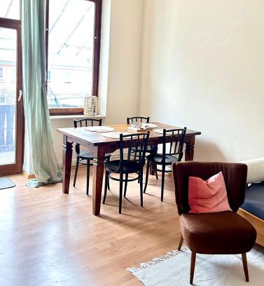 Idar-Oberstein Apartment | Forest Charm and Gems