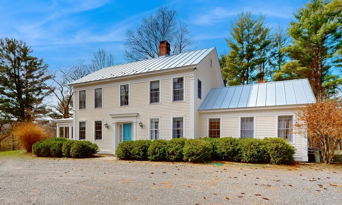 Town of Copake House | Forest Hideaway: Dog-friendly farmhouse near Catamount Mountain