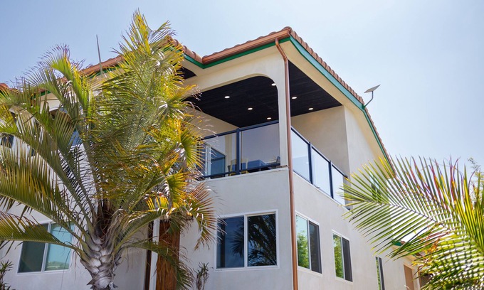 Morena House | FOREVERVIEW Enjoy views from covered patio while ocean breeze flows around you!