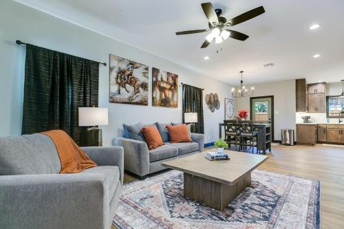 San Angelo House | Fort Concho 2 BR 2 and a half BA New