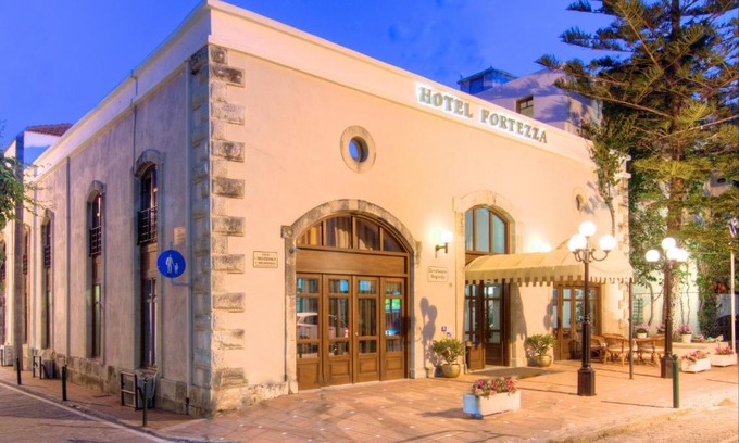 Old Town Rethymnon Hotel | Fortezza Hotel