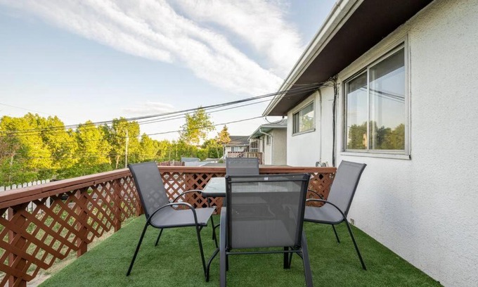 Highland Park Apartment | Forth Street 2Bedroom Suite