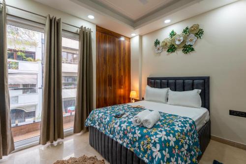 Saket Apartment | Fortune Home Service Apartment 3 Bhk, J-267, SAKET