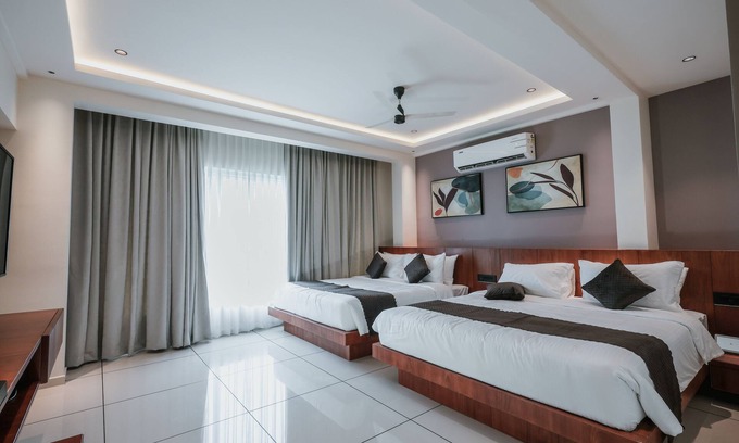 Kasaragod Hotel | Fortview Suites