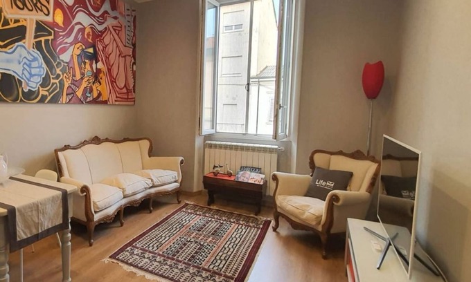 Viareggio Apartment | Foscolo 27 apartment 100 m far from the beach