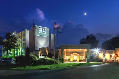 Kalamazoo Hotel | Four Points by Sheraton Kalamazoo
