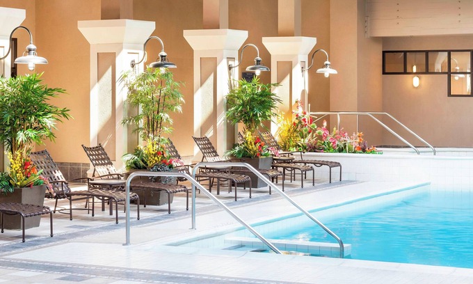 Norwood Hotel | Four Points By Sheraton Norwood