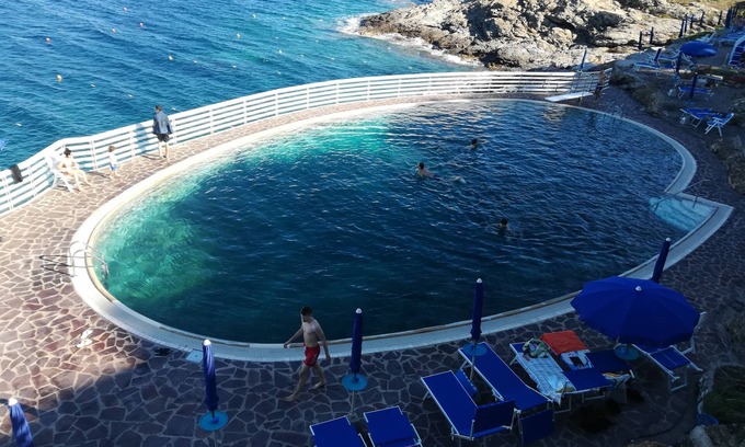 Capo D'arco Apartment | Four-room apartment in the Capo D'Arco area with direct access to the sea