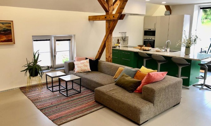 Hostka Apartment | Fox