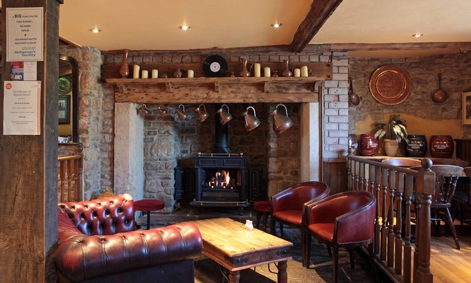 Barrow Gurney Hotel | Fox & Goose, Barrow Gurney by Marston's Inns