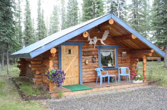 Tok Bed & Breakfast | Fox n Fireweed Cabins