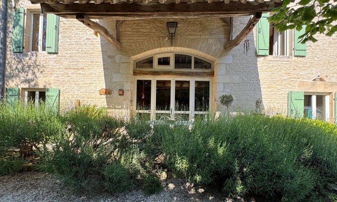 Bierry-les-Belles-Fontaines Bed & Breakfast | 21 m² Bed and breakfast ∙ 1 bedroom ∙ 2 guests